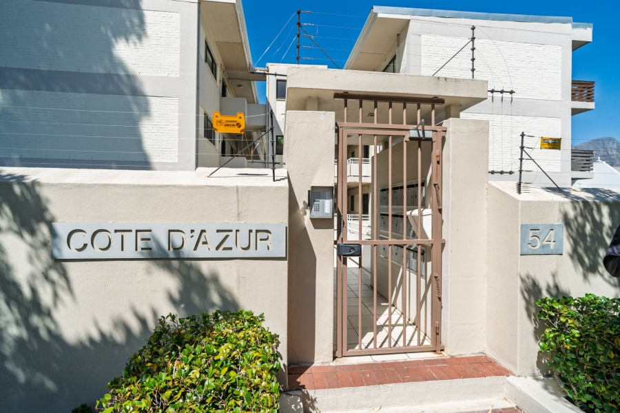 2 Bedroom Property for Sale in Hout Bay Western Cape